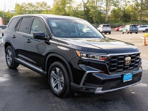 New 2025 Honda Pilot EX-L image 4