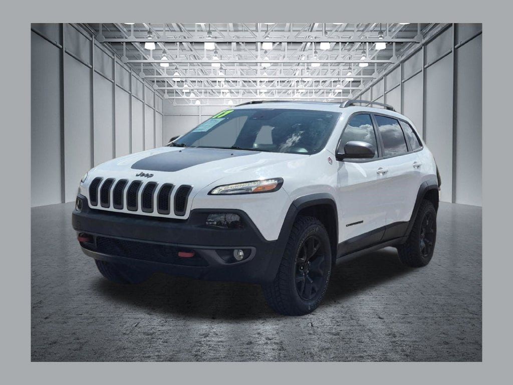 Used 2017 Jeep Cherokee Trailhawk AWD/4WD 360° Tour