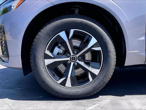 New 2026 Volvo XC60 B5 Core image 14