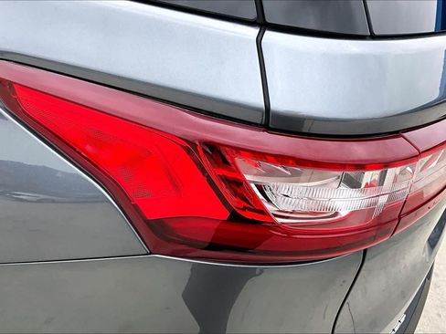Used 2019 Chevrolet Traverse LT FWD image 29