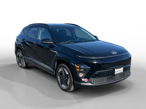 Used 2024 Hyundai Kona SEL FWD image 7