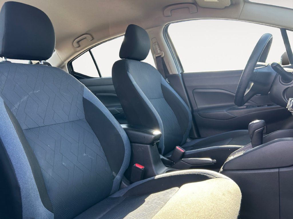 Used 2024 Nissan Versa SV FWD image 15