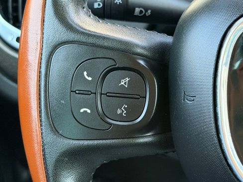 Used 2014 FIAT 500L Trekking FWD image 33