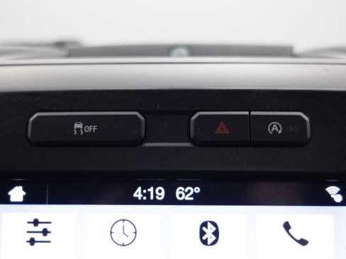 Used 2019 Ford F150 Lariat w/ Equipment Group 502A Luxury image 42