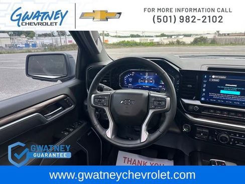 Used 2025 Chevrolet Silverado 1500 RST AWD/4WD image 28