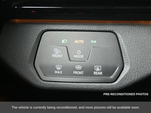 Used 2022 Volkswagen ID.4 Pro S w/ Gradient Package image 29