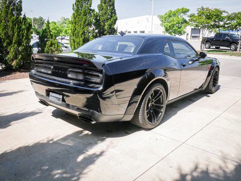 Used 2020 Dodge Challenger SRT Hellcat Redeye image 11