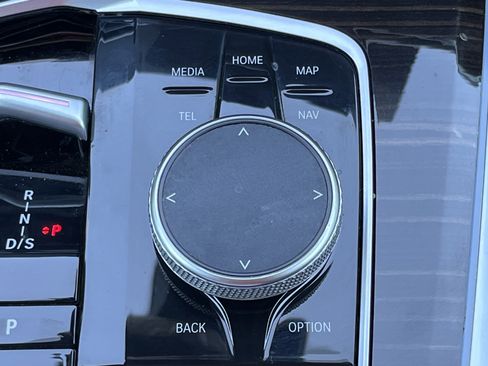 Used 2024 BMW X5 sDrive40i w/ Parking Assistance Package image 7