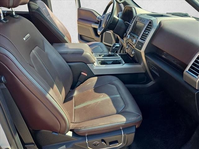 Used 2015 Ford F150 Platinum w/ Equipment Group 701A Luxury AWD/4WD image 21