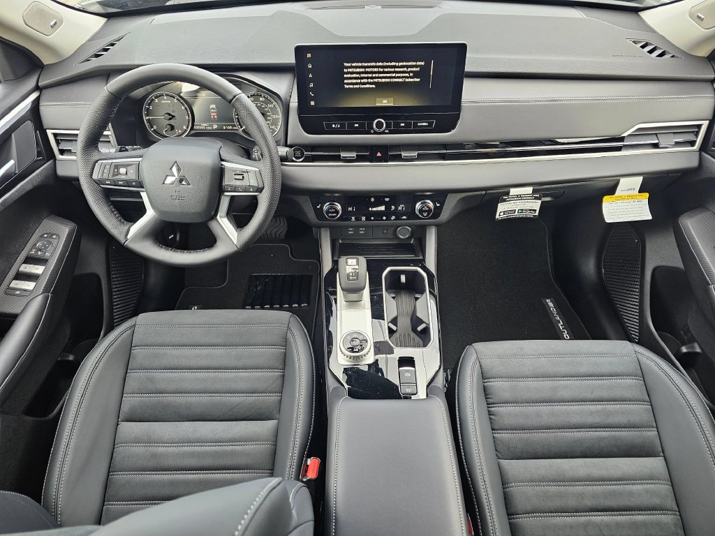 New 2026 Mitsubishi Outlander SE AWD/4WD image 13