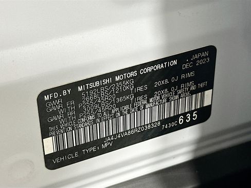 Used 2024 Mitsubishi Outlander SE AWD/4WD image 12