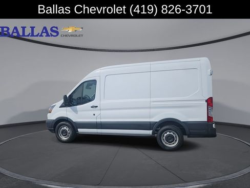 Used 2018 Ford Transit 150 130 Medium Roof RWD image 6