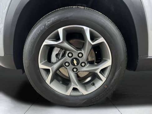 Used 2024 Chevrolet Trax LT w/ Driver Confidence Package FWD image 62