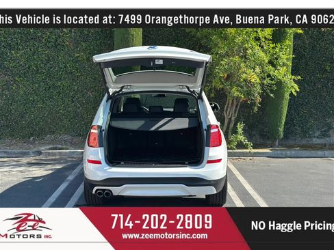 Used 2017 BMW X3 xDrive28i AWD/4WD image 16