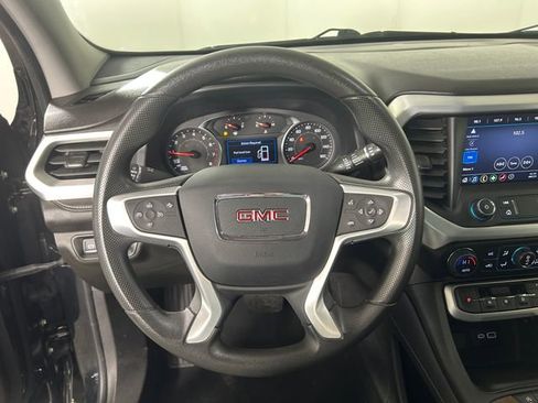 Used 2023 GMC Acadia SLE w/ Driver Convenience Package image 15