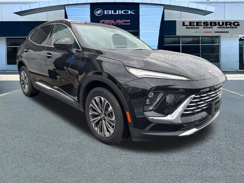 Used 2025 Buick Envision Preferred AWD/4WD image 1