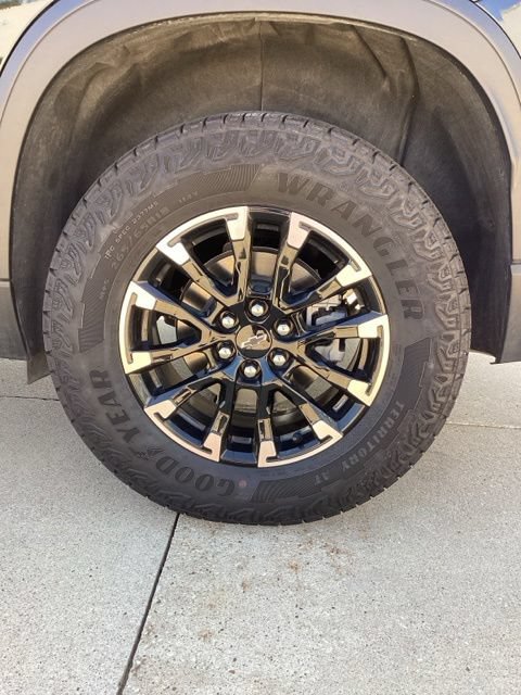 Used 2026 Chevrolet Traverse Z71 AWD/4WD image 6