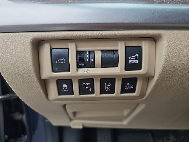 Used 2018 Subaru Outback 2.5i Limited AWD/4WD image 24