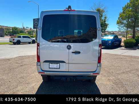 Used 2026 Mercedes-Benz Sprinter 2500 image 4