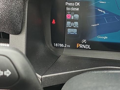 Used 2025 Ford Explorer Platinum w/ LUX Leather Package image 24