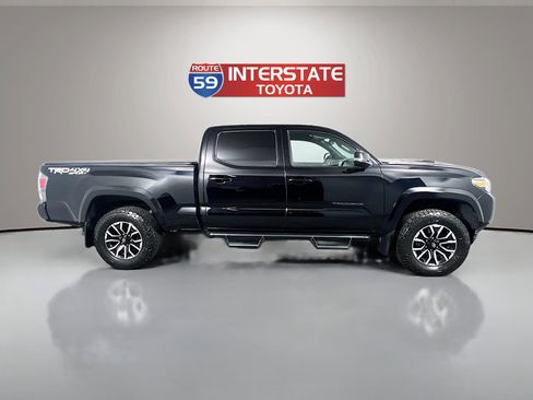 Used 2023 Toyota Tacoma TRD Sport AWD/4WD image 8