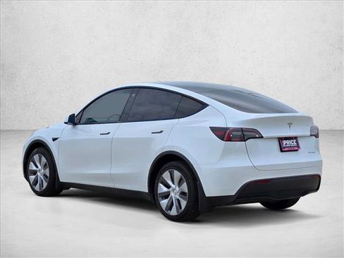 Used 2023 Tesla Model Y Long Range AWD/4WD image 7