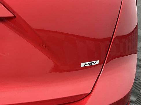 Used 2023 Kia Niro EX image 17