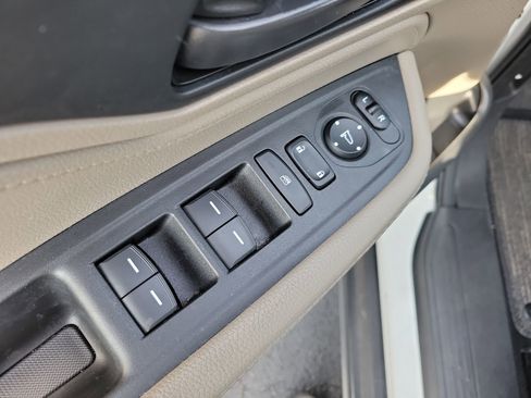 Used 2021 Honda Odyssey EX image 18