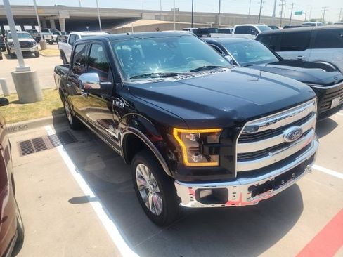 Used 2016 Ford F150 King Ranch w/ Equipment Group 601A Luxury AWD/4WD image 2