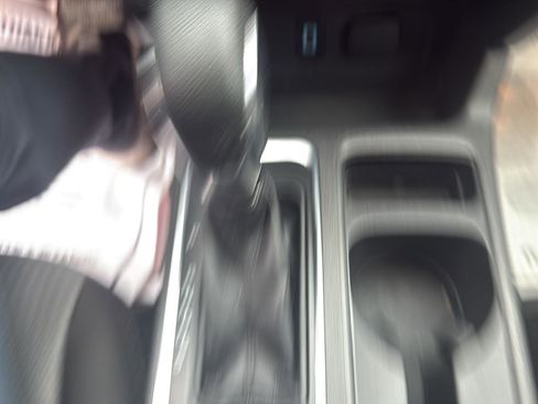 Used 2019 Ford Escape SE image 23