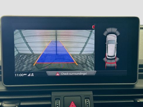 Used 2020 Audi Q5 e Premium Plus w/ Premium Plus Package image 16