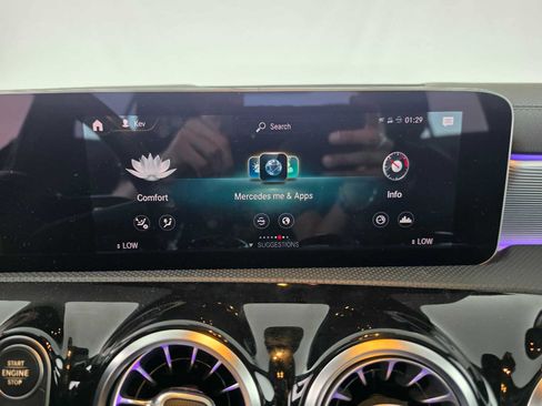Used 2019 Mercedes-Benz A 220 image 25