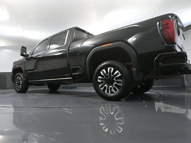 Used 2024 GMC Sierra 3500 Denali Ultimate AWD/4WD image 49