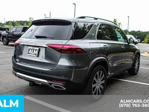 Used 2025 Mercedes-Benz GLE 450e 4MATIC w/ Winter Package image 5