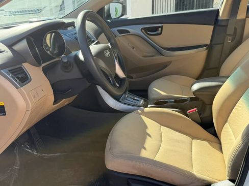 Used 2013 Hyundai Elantra GLS FWD image 4