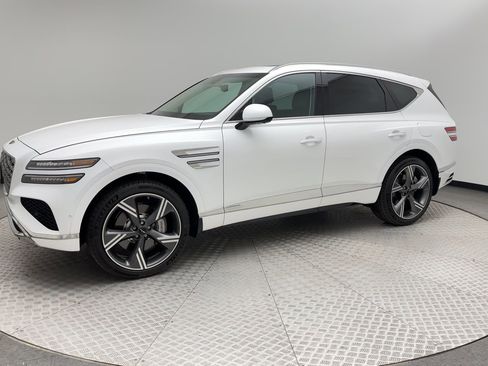 Certified 2026 Genesis GV80 3.5T Prestige image 6