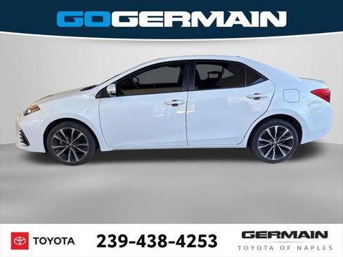 Certified 2019 Toyota Corolla SE w/ SE Premium Package image 2