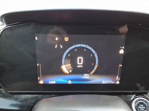 Used 2024 Chevrolet Trax ACTIV w/ Sunroof Package image 14