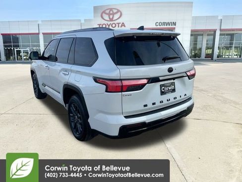 Used 2024 Toyota Sequoia Platinum image 6
