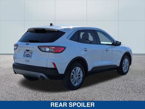 Certified 2022 Ford Escape SE image 5