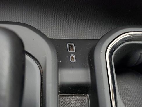 Used 2022 GMC Sierra 1500 AT4 w/ AT4 Premium Package image 30