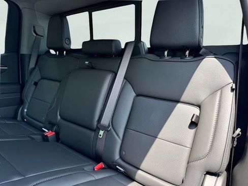 New 2026 GMC Sierra 1500 Denali AWD/4WD image 14