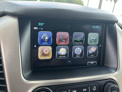 Used 2020 GMC Yukon XL Denali w/ Open Road Package AWD/4WD image 23