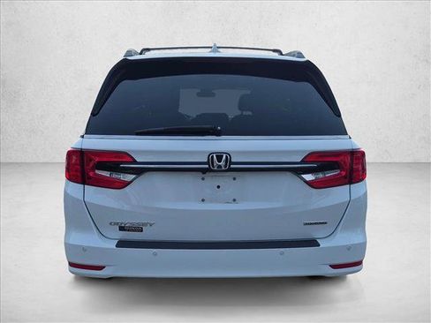 Certified 2023 Honda Odyssey Touring image 6