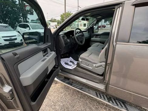 Used 2013 Ford F150 STX w/ Mid Equipment Group AWD/4WD image 9