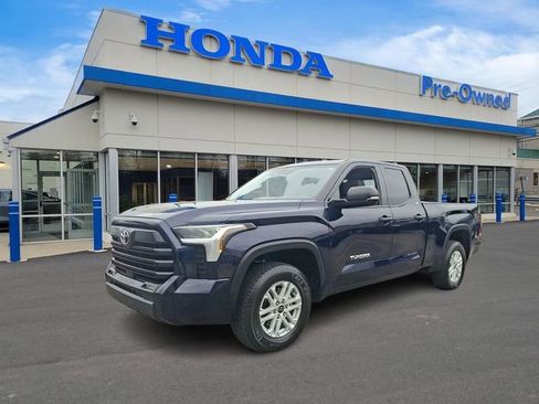 Used 2023 Toyota Tundra SR5 w/ SR5 Convenience Package RWD image 1