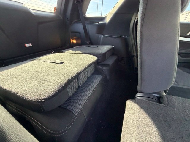 Used 2016 Ford Explorer XLT FWD image 40