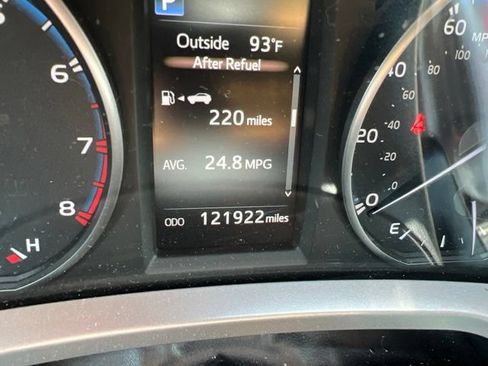 Used 2017 Toyota RAV4 XLE w/ Plus Special Value Package AWD/4WD image 12