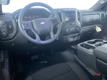 New 2026 Chevrolet Silverado 1500 Custom w/ Turbomax Blackout Package