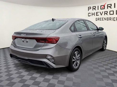 Used 2022 Kia Forte LXS image 8